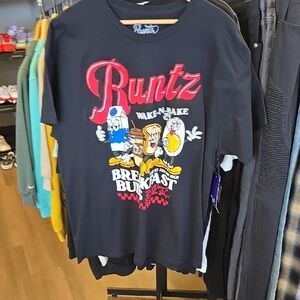 Black Graphic Tee - Short Sleeve